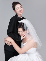 -金夫人婚纱摄影