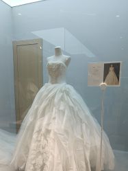 -乐派诗婚纱摄影