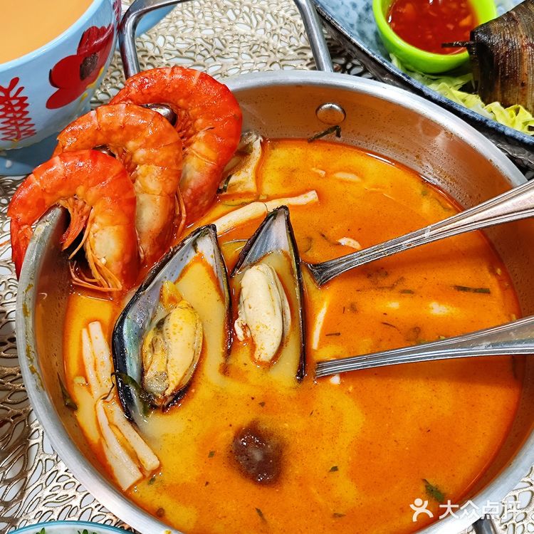 广州小蛮腰美食‖人均40+的东南亚餐厅