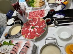 -红鼎豆捞·非遗鲍皇汤火锅(宝丰路店)