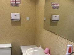 -爱睿思儿童早教亲子游泳(万象城店)