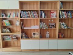 -婴智贝佳蒙特梭利早教托育中心(杨浦店)