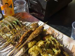 -老广烧烤(骆驼山康馨园店)