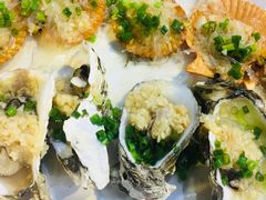 清蒸蒜蓉生蚝-四川小胡子海鲜(丁村万人海鲜广场店)