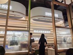 -洪氏嗨捞·广东猪肚鸡·椰子鸡火锅(西咸万象城店)