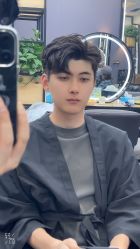 -藤野造型烫染·漂发