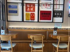 -彩虹站·香港烧腊茶餐厅