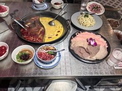 -朱光玉火锅馆(龙阳广场店)