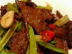 -外婆私房菜(新亚百货店)