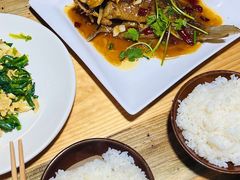 -农夫人家餐饮