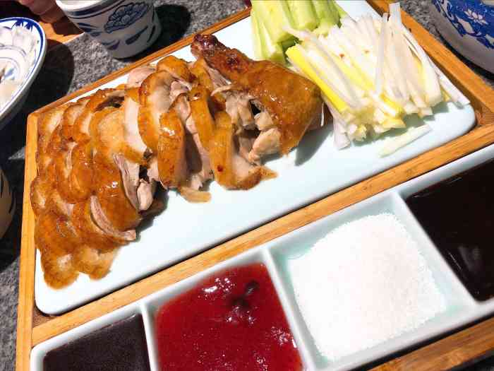 十里春饼(天一广场店)-"姨这家店路过好多次了 可是没去过 因为感.