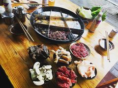 -岗上渣渣老火锅(两路口店)