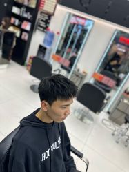 -乾健·烫染·接发SALON