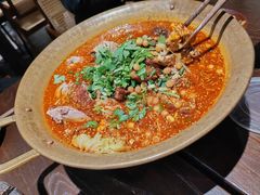 -张翻越·川渝冒菜·武汉黑鸭煲(城北万象城店)