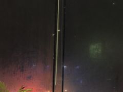 -云顶旋转自助景观餐厅