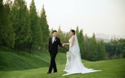 -雅云婚纱摄影工作室旗舰店