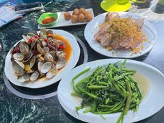 -小海豚•老字号海鲜餐厅(天涯店)