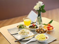 -南充通源宝马4S店(高坪店)