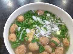 -何胖子丸子汤(南海街店)