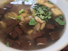 -苓记南京鸭血粉丝.皮肚面(县东巷店)