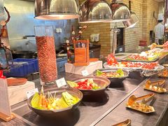 -圣丰索菲特·2 On 988 Café 自助餐厅