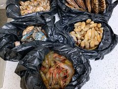 -渔人湾码头海鲜市场负二楼