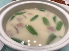 腌笃鲜-新吉士·上海菜(浦东LCM置汇旭辉店)