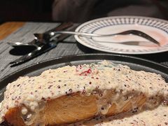 托斯卡纳三文鱼配藜麦-IL TEATRO 精品意大利餐厅