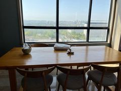 -西安大雁塔科技大学地铁站亚朵酒店