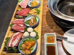 -明洞阿姨·韩式酱蟹烤肉·创意料理(三元桥店)