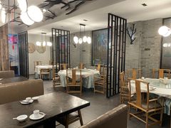 -里山四季中餐厅(来凤街店)