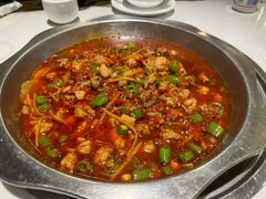 -盐井记·自贡美蛙鲜锅兔(中和店)