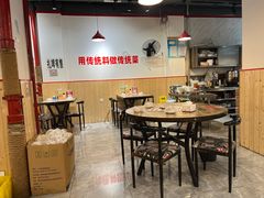 -冯烫烫跷脚牛肉·川菜小馆(武胜西街店)