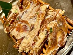 草家特色秘制牛排-草家酱蟹炭火烤肉店(珲春南路一店)