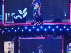-东方体育中心(地铁站)