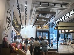 -罗森尼娜(德思勤店)