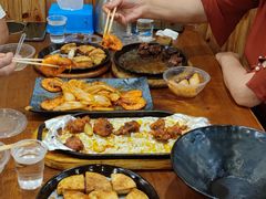 -老东镇啤酒屋海鲜加工·蒸汽海鲜·海鲜烧烤(台东店)