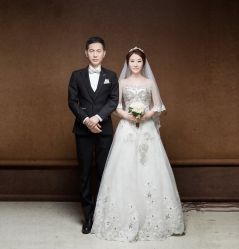 点击看大图 -THE QUEEN(北京店)