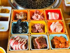 -江南本家韩国料理(太古仓中船汇店)