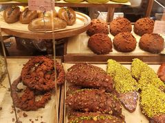-RUXU入续糖水铺与包(卓悦中心店)