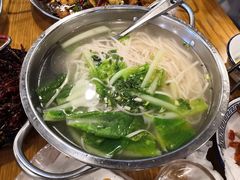 -邱金小炒·30 年盐帮江湖菜(自贡店)