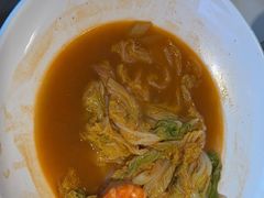 -赶海部落海鲜城(海阳路店)