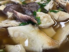 牛肉罩饼-赵氏牛肉罩火烧