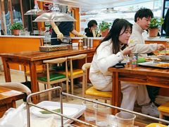 -哈尔滨小酒馆·鲜肉现穿自助烧烤(康新花园店)