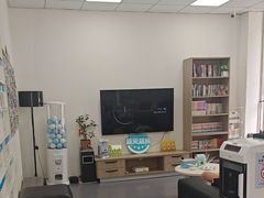 -皓洁口腔门诊部(金色雅园金涛苑店)