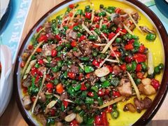 -临界音乐酒馆·小龙虾·江湖菜(华熙LIVE·鱼洞店)