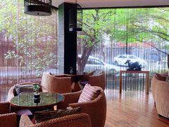 -杭州西湖艺联君亭酒店(黄龙体育中心地铁口店)