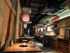 -吃饭皇帝大(长宁龙之梦店)