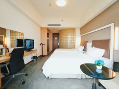 -上海南汇嘴大堤酒店