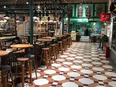 大堂-大食代美食广场(上海中心店)